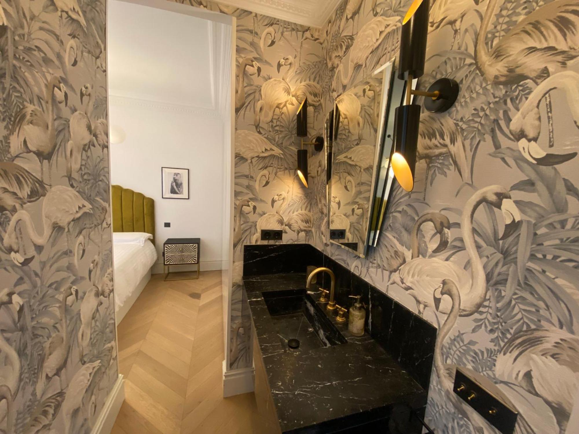 Luxury Apartment In Gran Via Madrid Exterior photo